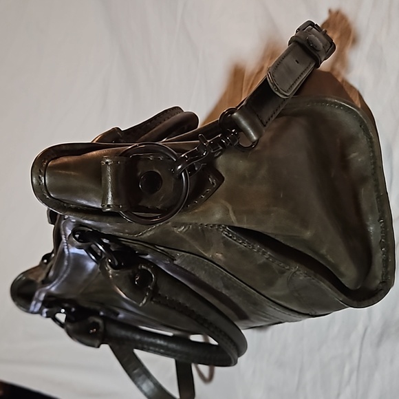 Frye Leather Tote with top zipper (Olive) - Picture 2 of 5